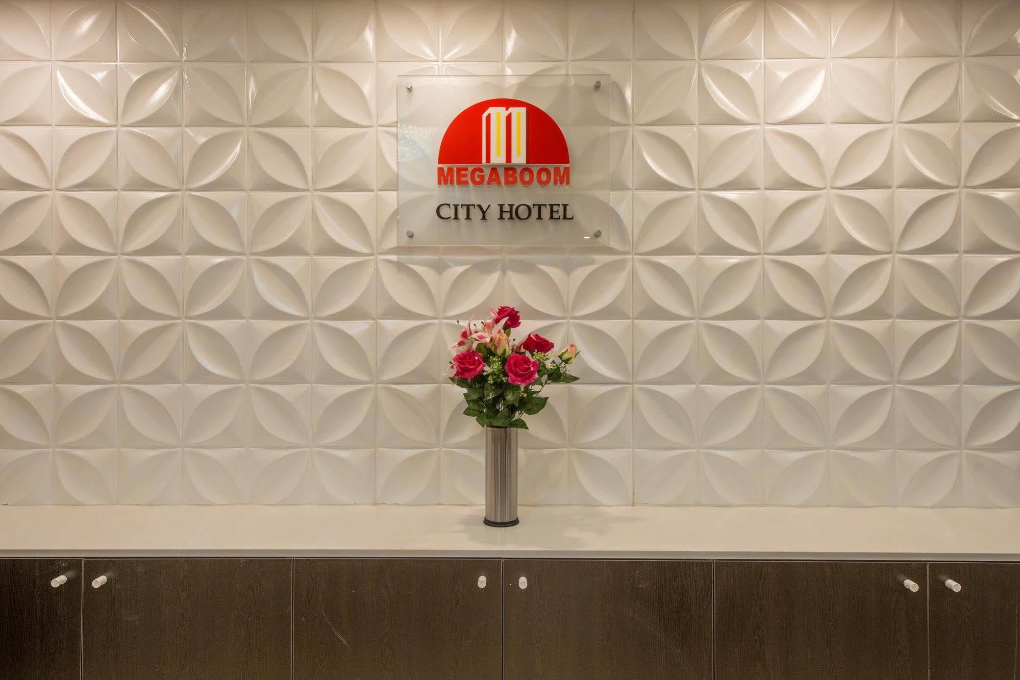 Megaboom City Hotel Sidney Dış mekan fotoğraf